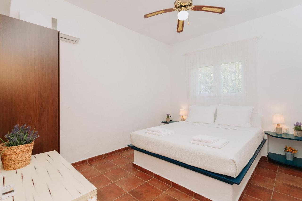 Anatoli Traditional Villa อาร์คานเยโลส ภายนอก รูปภาพ